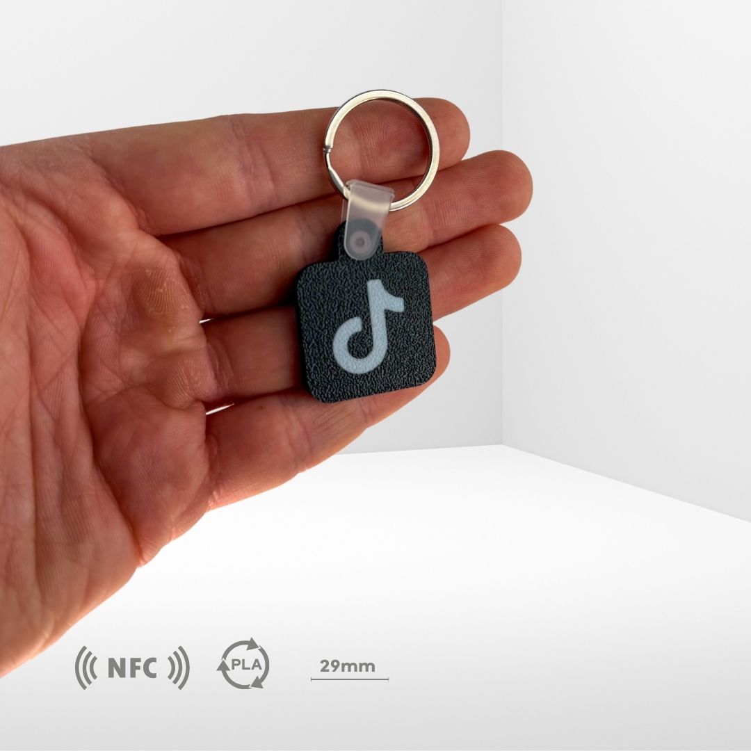 Breloc NFC pentru Profil Tik Tok 2 breloc-nfc-tiktok-3